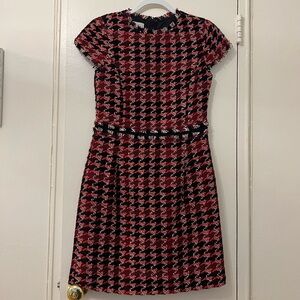 Hobbs London Work Dress Short Sleeve Red Black White Woven Pattern US Size 6